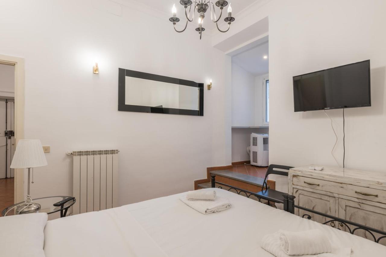 Apartament Joivy Trevi Fountain'S Relais Rzym Zewnętrze zdjęcie